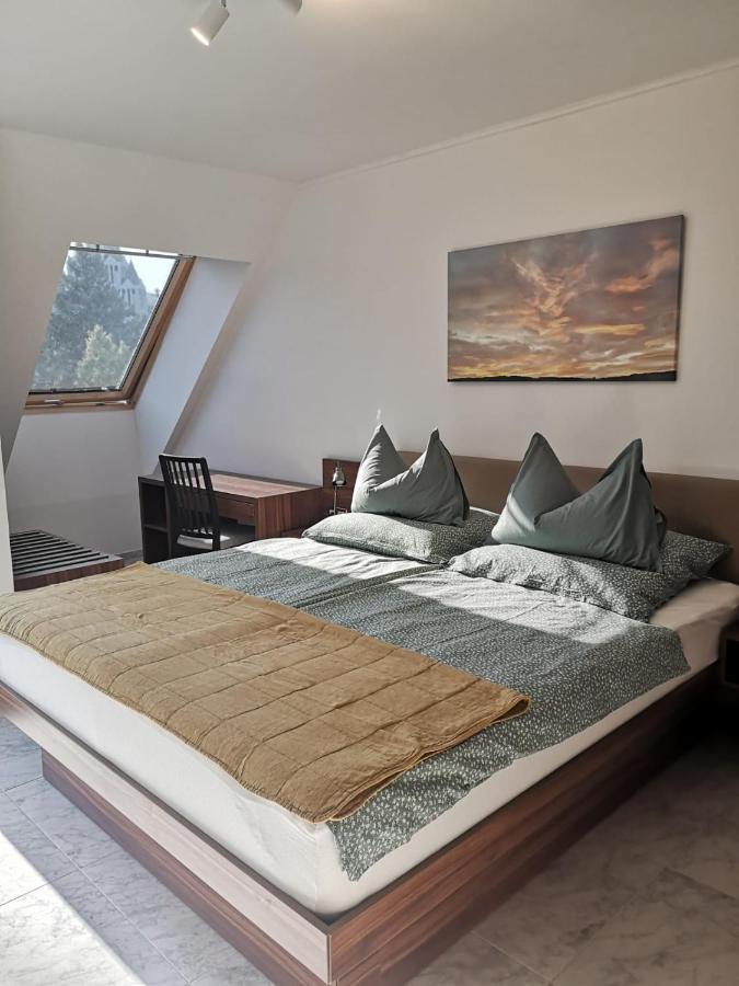 Lotusbluete Appartement In Heviz Mit Tiefgarage Und Panoramaterrasse 外观 照片